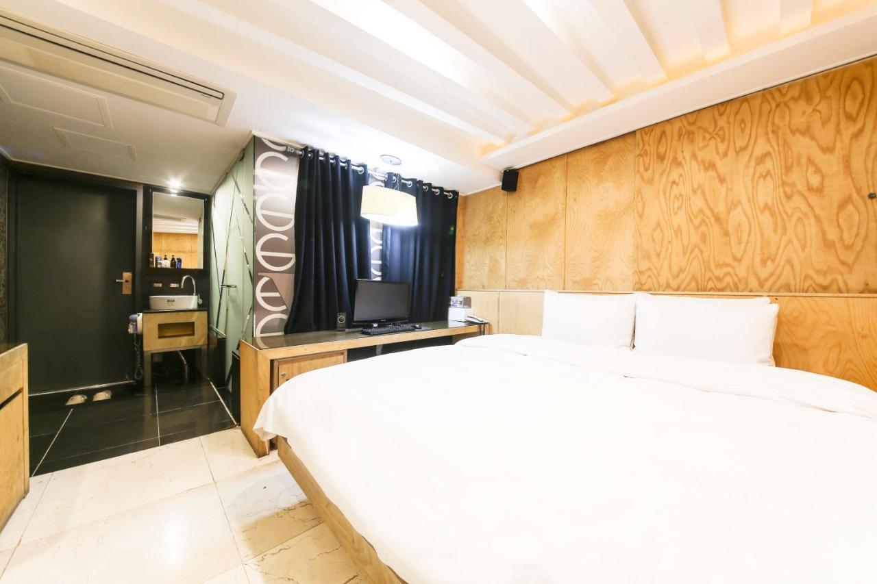 Shinchon Aida Hotel Szöul Kültér fotó